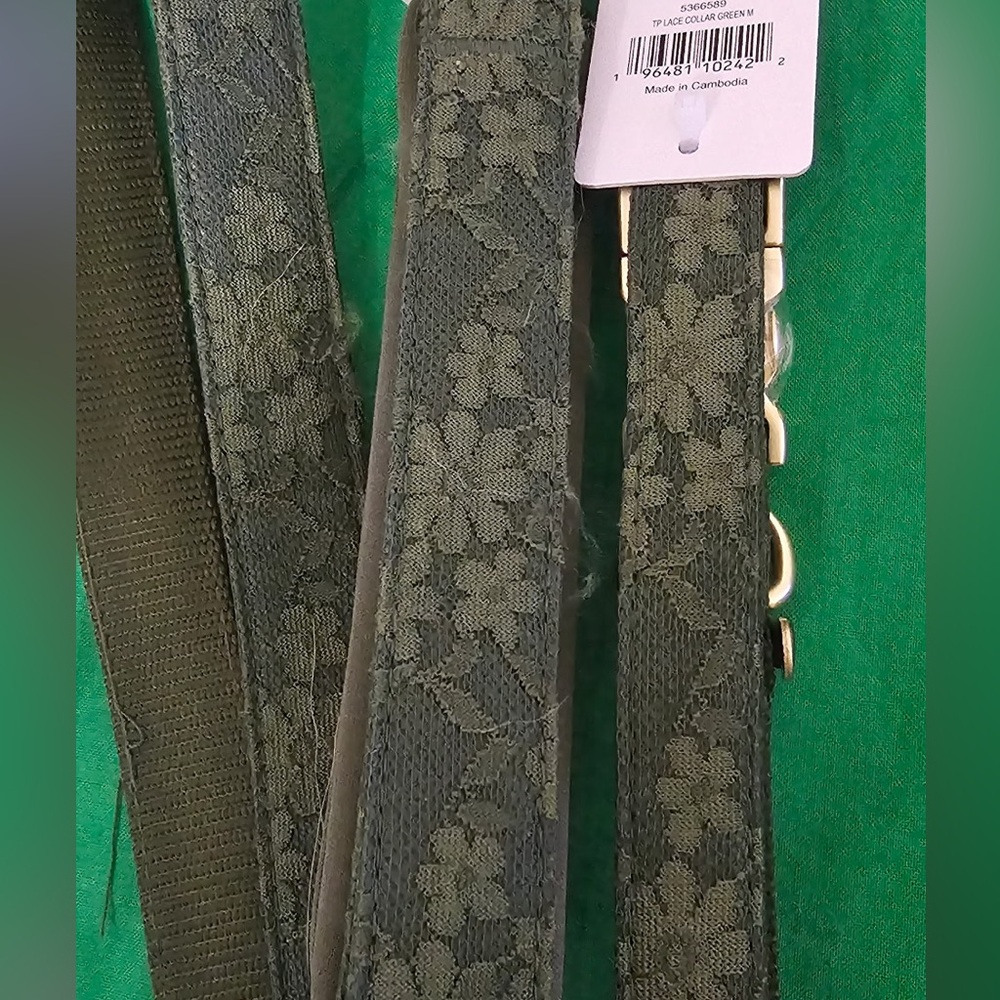 Top Paw Green Lace Dog Collar and Matching Leash (M) - Picture 6 of 6